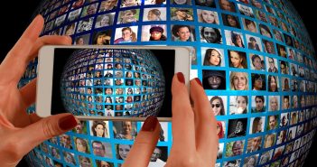 Are We Living In A Virtual Reality? Virtual Reality